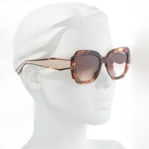 Prada-NEW - Picture 6 of 6